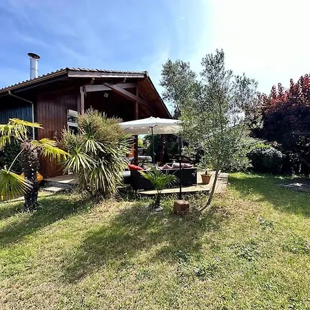 Maison Familiale En Bois Proche Du De Cazaux *